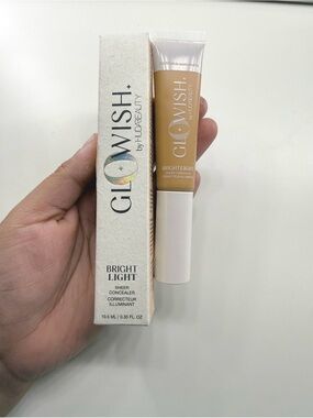 HUDA Beauty Glowish Bright Light Medium Tan Hydrating Sheer Concealer